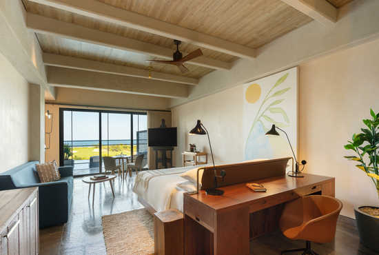 Junior Suite Swim Out King | All Inclusive