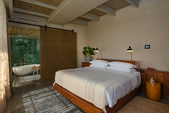 ATELIER Playa Mujeres - INSPIRA 2-Bedroom Master Suite Ocean Front - King Size Bed