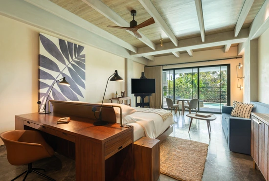 INSPIRA JUNIOR SUITE SWIM OUT – KING