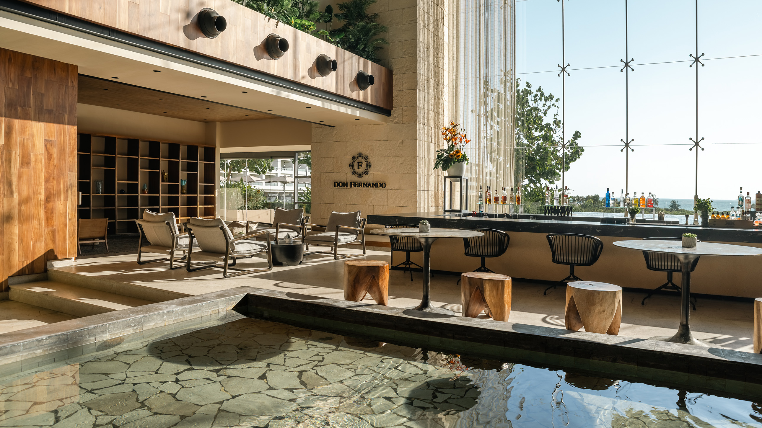 ATELIER PLAYA MUJERES | LOBBY BAR DON FERNANDO